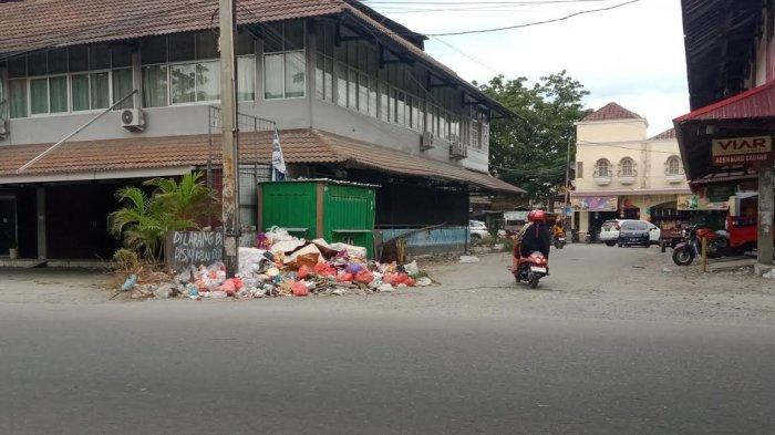 Sampah di kota palu