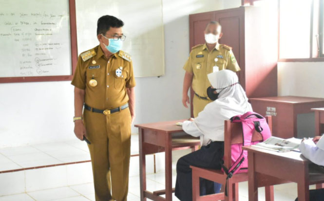 pantau pelaksanaan PTM