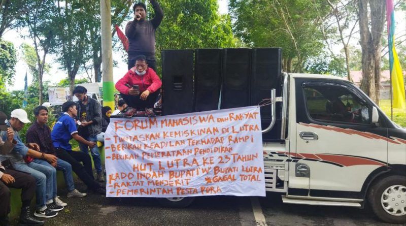  Perayaan HUT Luwu Utara Warnai Unjuk Rasa, Kabag Ops Polres Lutra Diduga Ancam Aliansi Mahasiswa