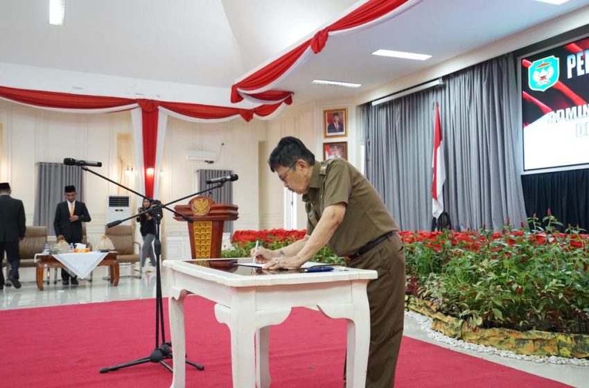  Walikota Palopo, HM Judas Amir, Lantik Pejabat Eselon II dan Mutasi Kepala Sekolah serta Camat